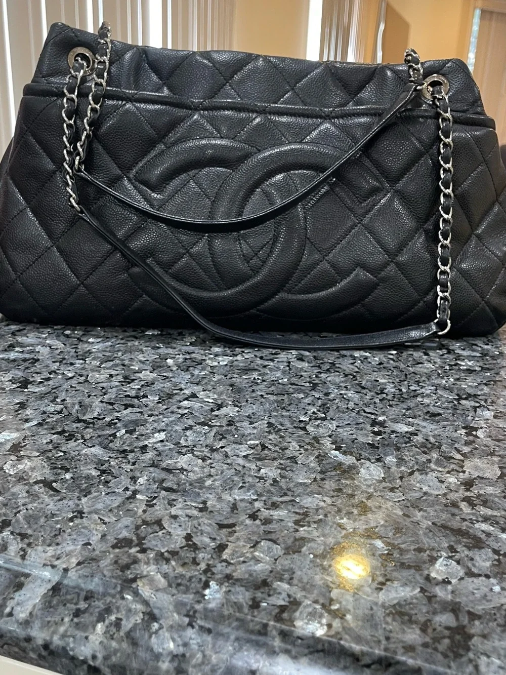 CHANEL Black Quilted Caviar Leather Shoulder Bag with CC Logo